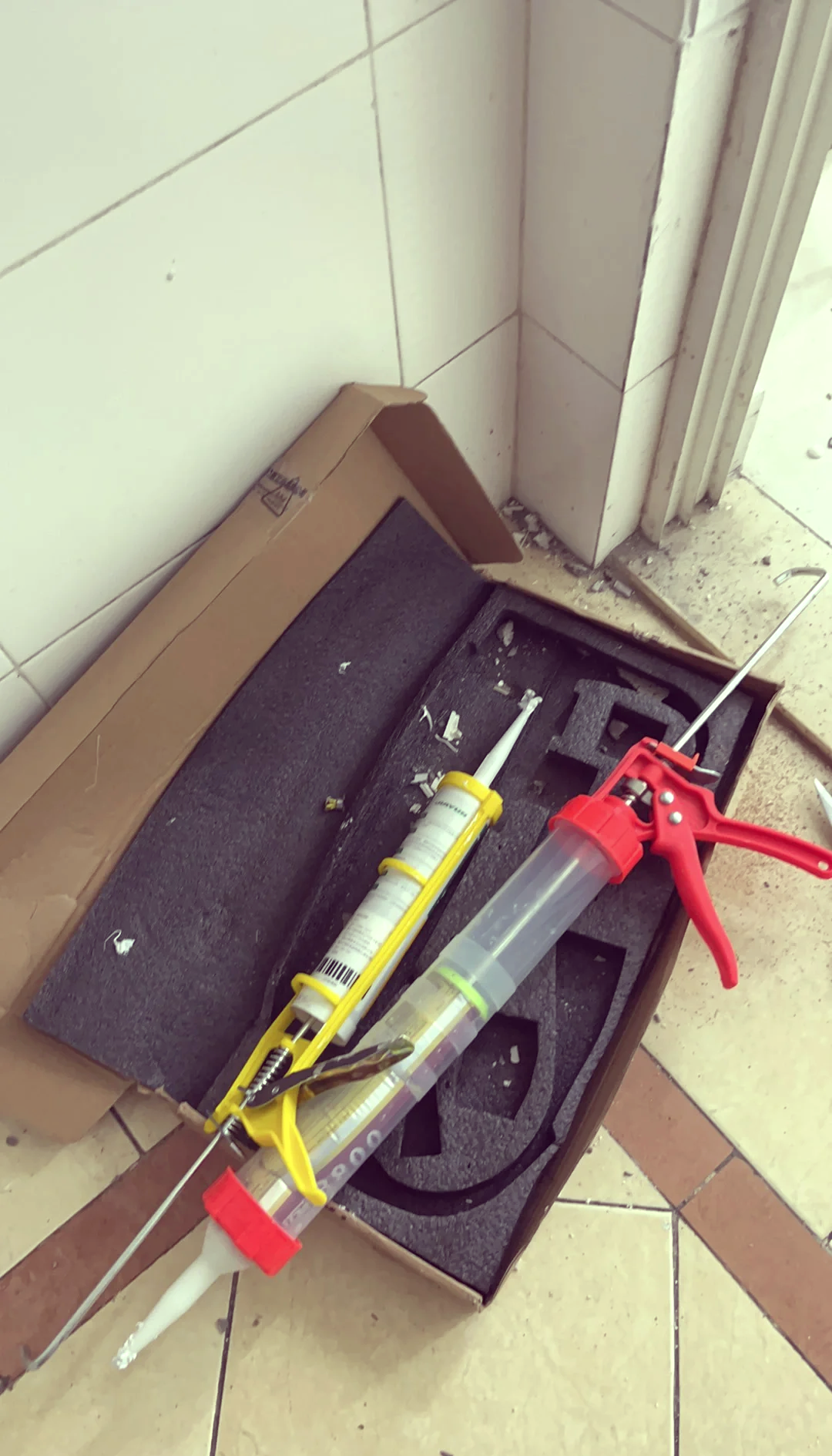 修补瓷砖师傅完全是骗局吗视频(修补瓷砖师傅完全是骗局吗视频讲解) 修补瓷砖师傅完全是骗局吗视频(修补瓷砖师傅完全是骗局吗视频讲解)